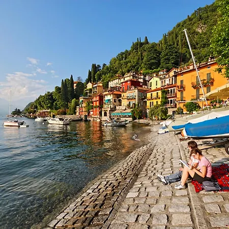 Casa Al Prato Apt. F Appartement Varenna